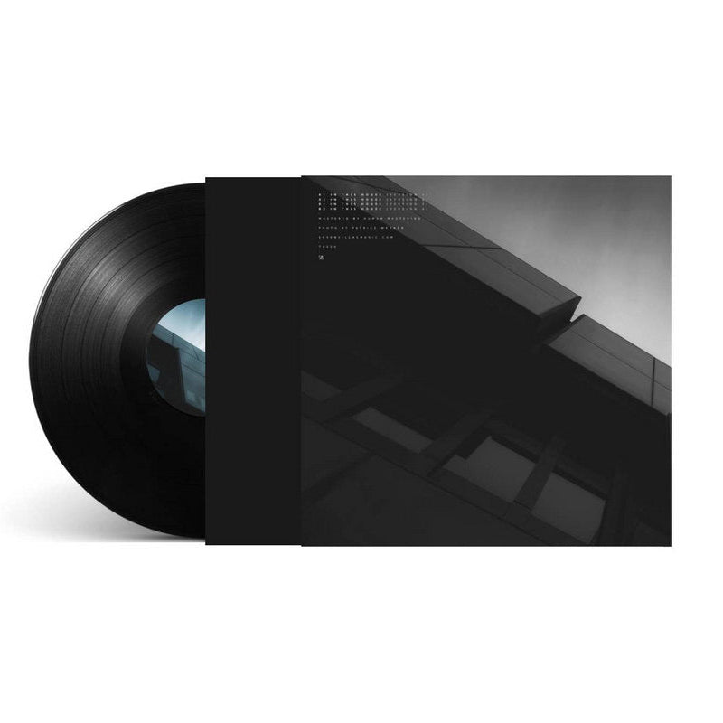 Kenneth Graham - In This House [Seven Villas]