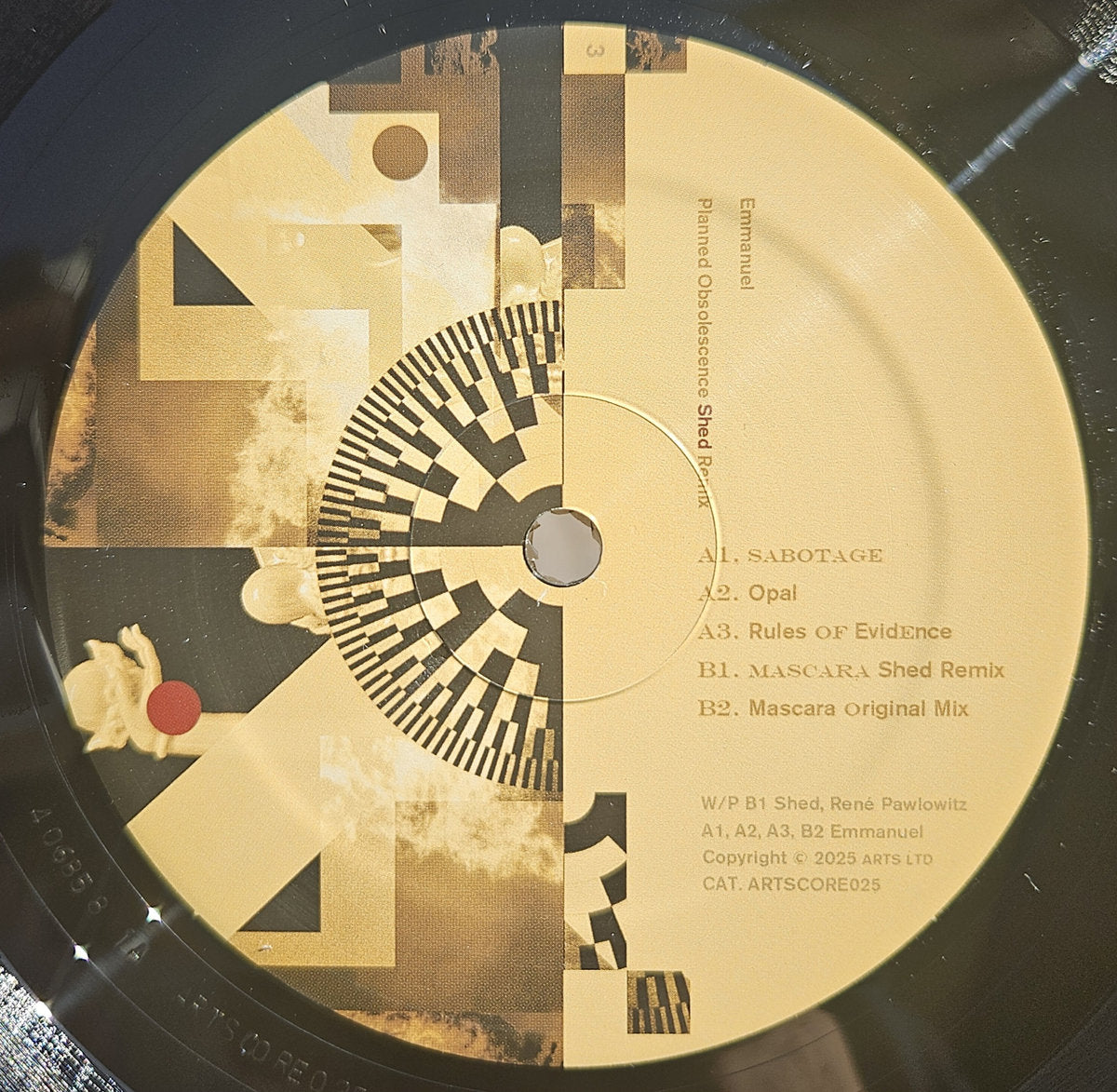 Emmanuel - Planned Obsolescence (Incl. Shed Remix) [Arts]