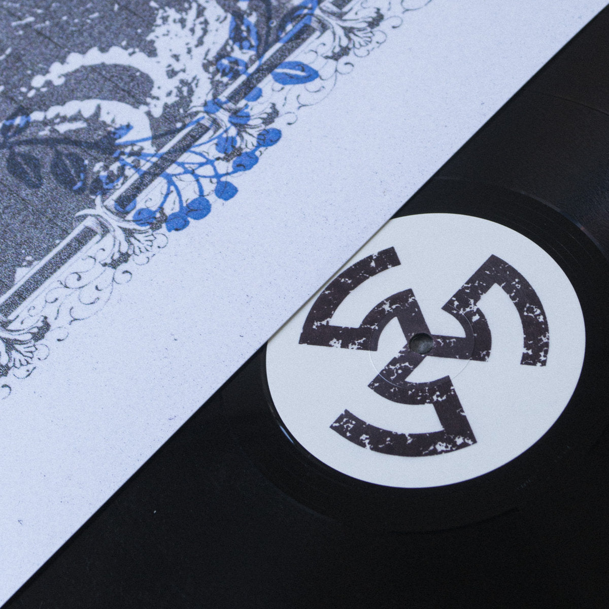 Jin Synth & Marco Maldarella - The Neural Abyss EP [KR3 Records]