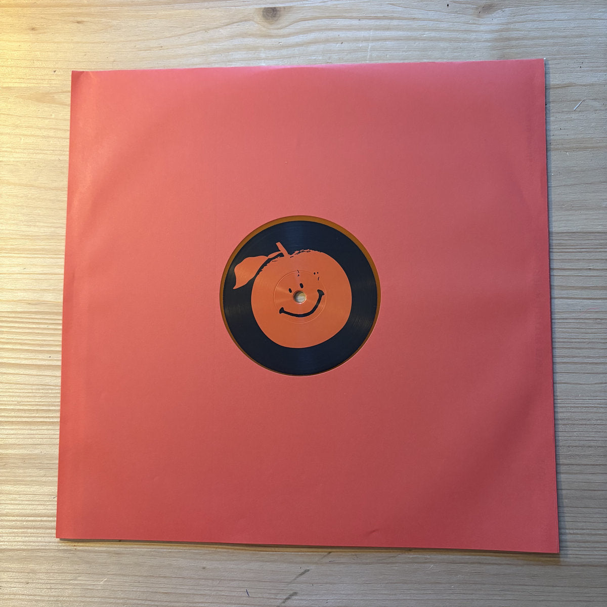 Biesmans & Johannes Albert - Tangerine Beam [Frank Music]