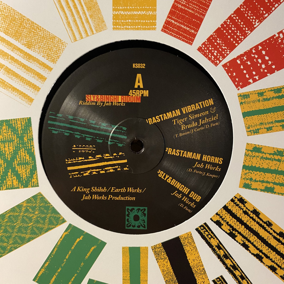 Various Artists - Rastaman Vibration / Real Reggae Warrior [King Shiloh Records]