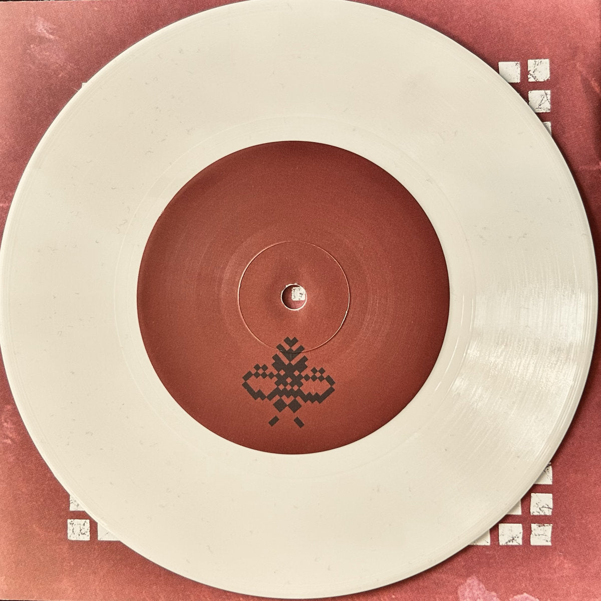 Even Drones - No Clean Hands [Freund der Familie]